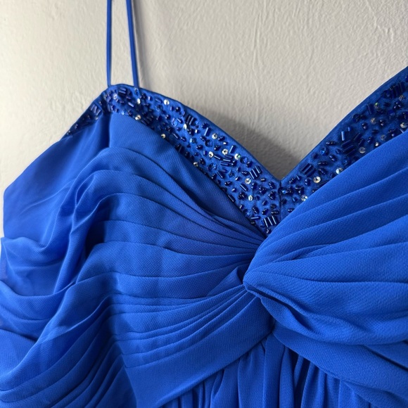 Blue David’s Bridal Dress Size 12 - Picture 4 of 6